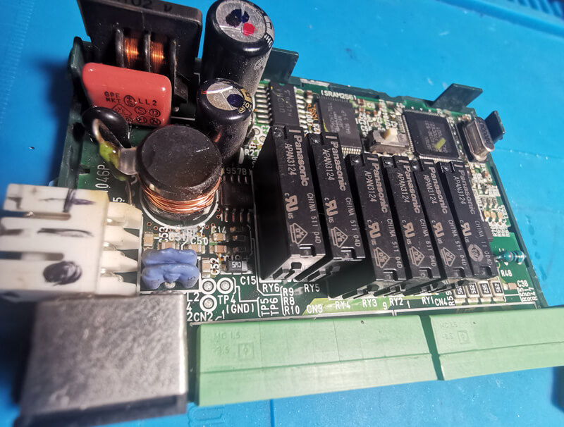 Фото платы ПЛК FP0-C14 сварочного станка для ПВХ-профилей ETM EK-1050 №8